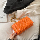 Bolsa de Ombro Acolchoada com Corrente estilo Zara Shein - Couro Legitimo